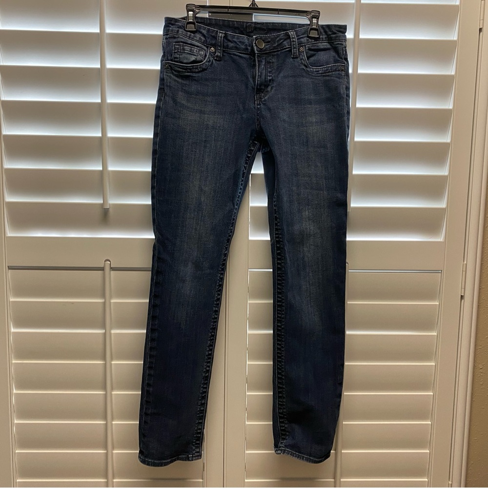 Kut from the Kloth Women’s Straight Leg Jeans